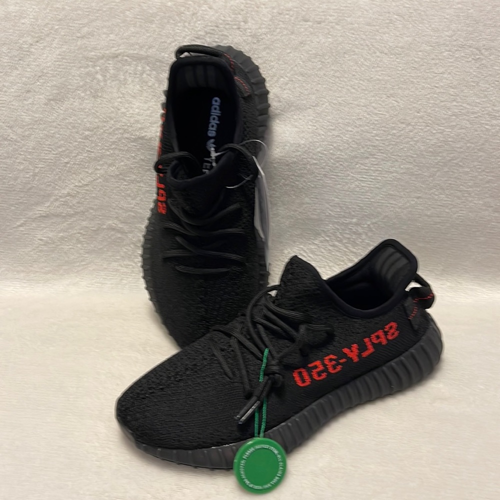 Yeezy Boost 350v2